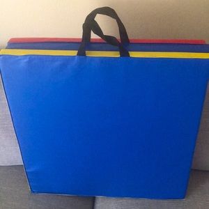 Gym-Mat-Tubling-Mat Lightweight-Gymnastic-Tumbling-Pad/Yoga mat, easily foldable